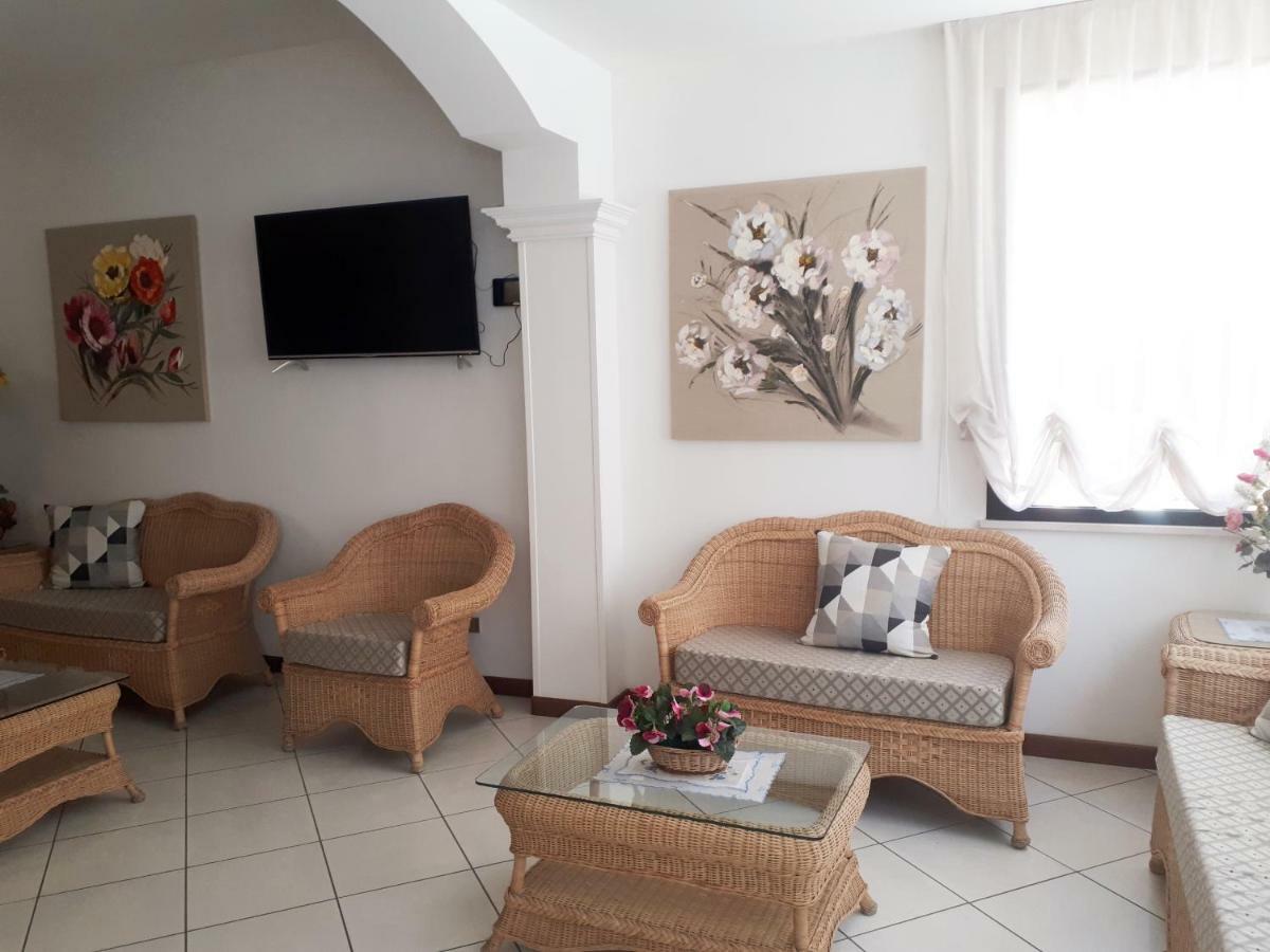 Hotel Arlecchino Μιλάνο Μαριτίμα Εξωτερικό φωτογραφία